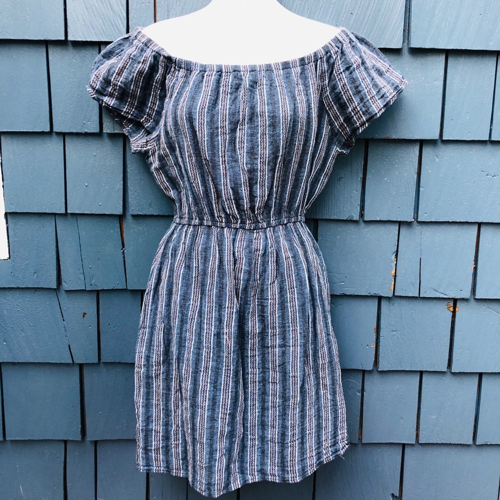 Universal Thread off-the-shoulder dress